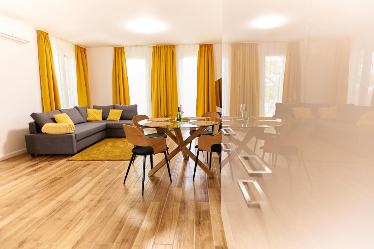 Апартаменты Starlight Bronze Szeged- Exclusive Экстерьер фото